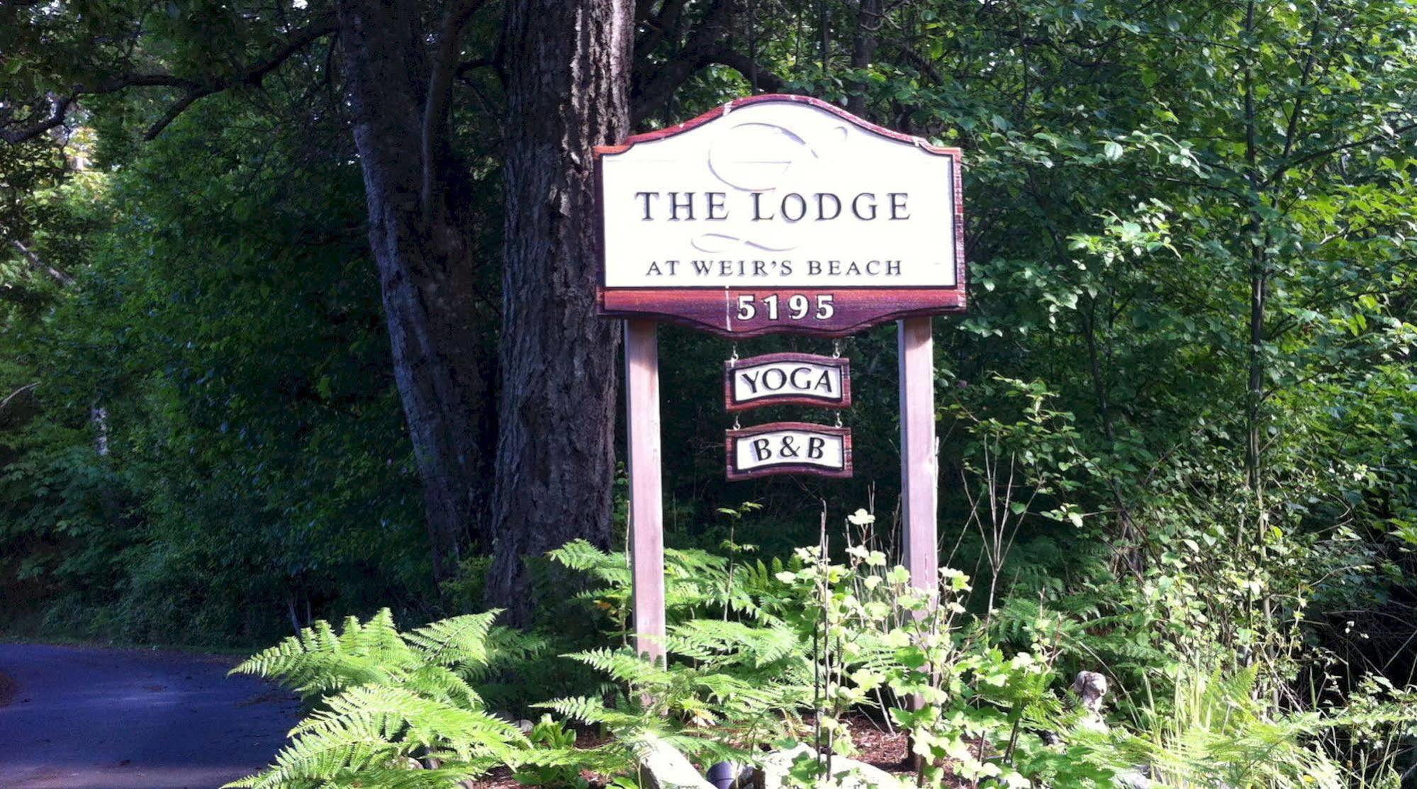 The Lodge At Weir'S Beach Metchosin Dış mekan fotoğraf